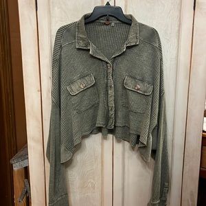 Free People One Scout Cropped Jacket in Washed Army size Large